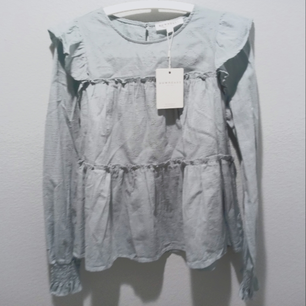 Ruffled blouse - Picture 2 of 2